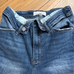 Bitten Jeans sz 5/27